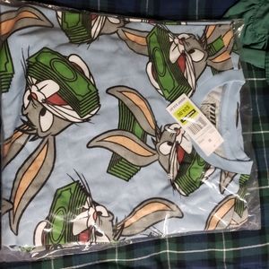 Looney tunes tee